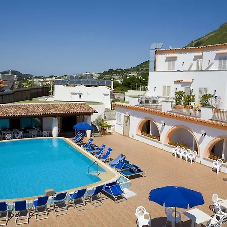 Hotel Terme Tramonto D' Oro 4*